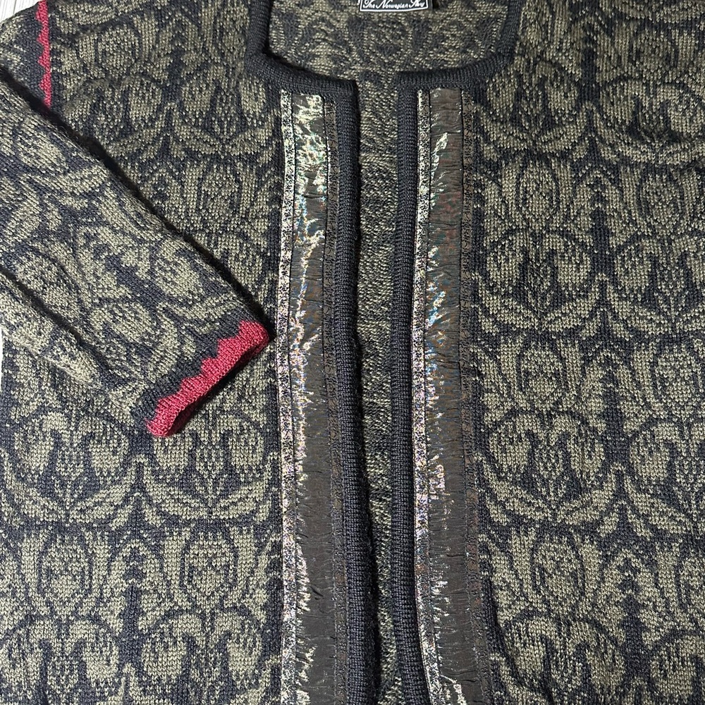 Oleana Norwegian Wool Cardigan Sweater Sz Small from “The Norwegian Story” line - Picture 5 of 11